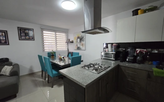 Departamento cerca del aeropuerto