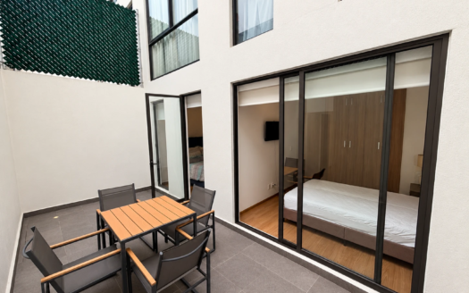 Departamento con terraza en niños héroes
